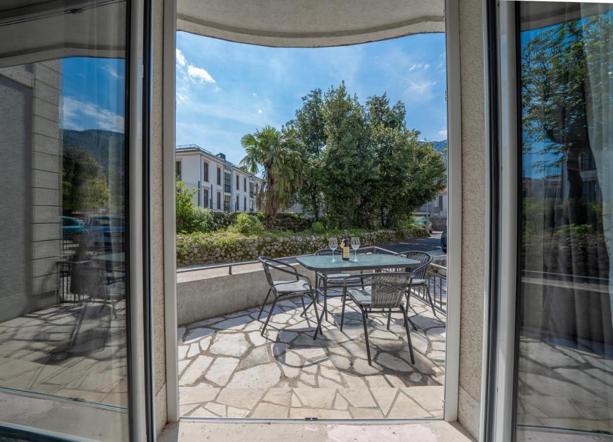 Apartman Anja Рисан Экстерьер фото