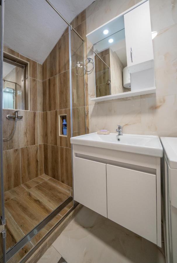 Apartman Anja Рисан Экстерьер фото