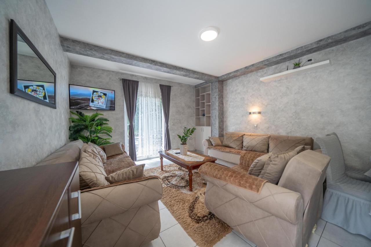 Apartman Anja Рисан Экстерьер фото