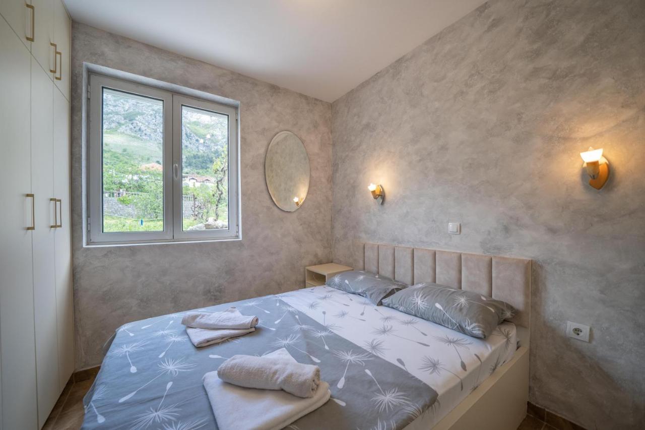 Apartman Anja Рисан Экстерьер фото