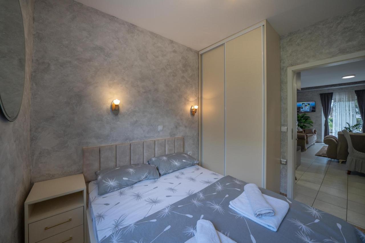 Apartman Anja Рисан Экстерьер фото